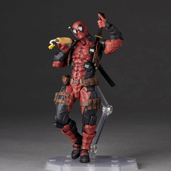 Amazing Yamaguchi/ Revoltech: Marvel Comics - Deadpool - Ver. 2.5