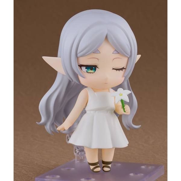 Nendoroid 2986: Frieren Beyond Journey's End - Frieren (Training Age Ver.) [Good Smile Company]