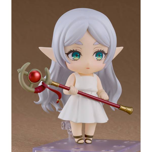 Nendoroid 2986: Frieren Beyond Journey's End - Frieren (Training Age Ver.) [Good Smile Company]