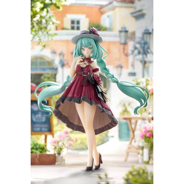 Hatsune Miku Trio-Try-iT Figure -Outing Dress Red Color ver.-