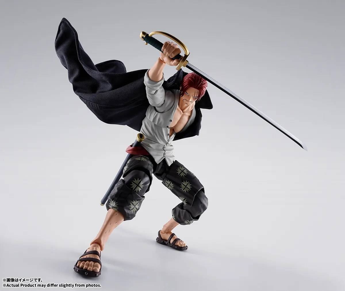 S.H.FIGUARTS: One Piece - Shanks (Summit War of Marineford Ver.)