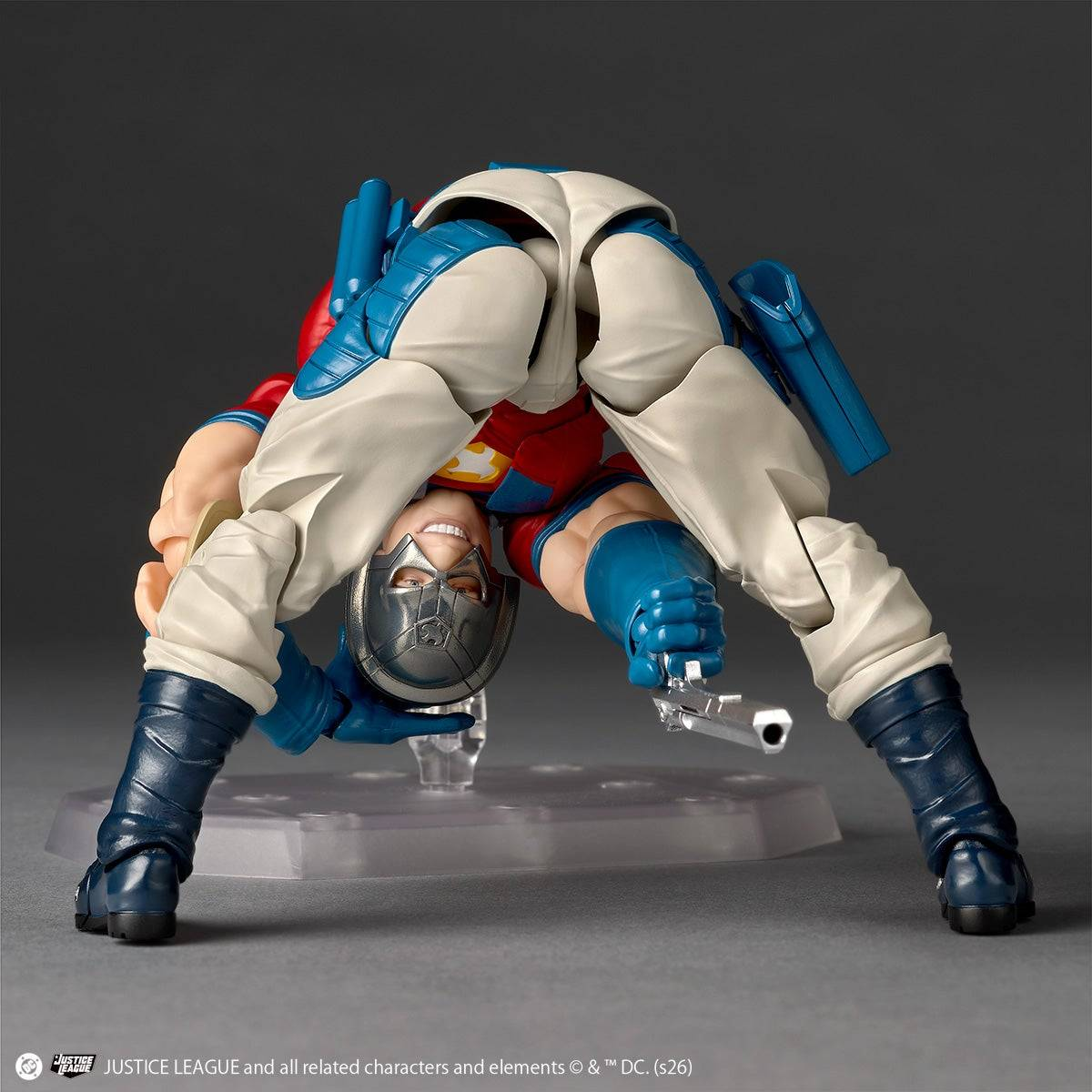 Amazing Yamaguchi Revoltech: DC Comics - Peacemaker (Limited + Bonus) 