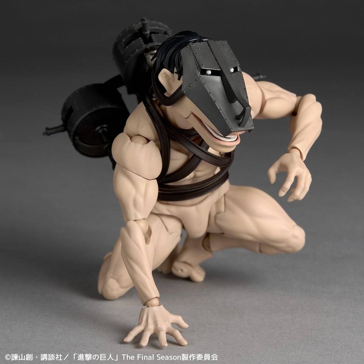 Amazing Yamaguchi Revoltech: Attack on Titan - Cart Titan (Limited + Bonus)